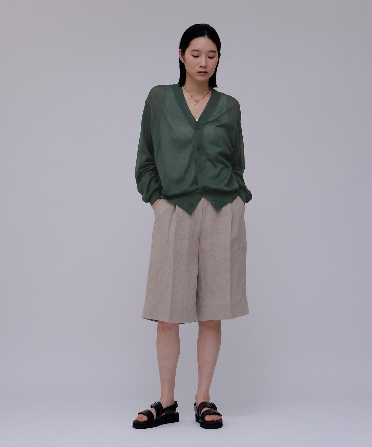 ATON / COMPACT COTTON V-NECK KNIT CARDIGAN