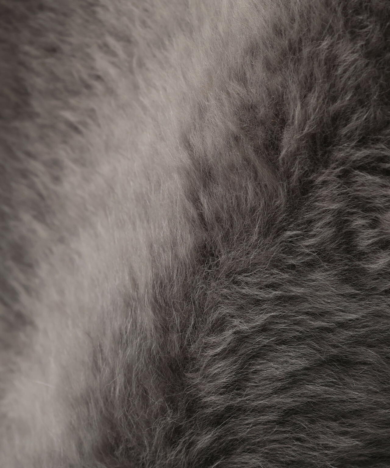 KARL DONOGHUE / CASHMERE & FEATHER SHEARLING TRAPEZE GILET