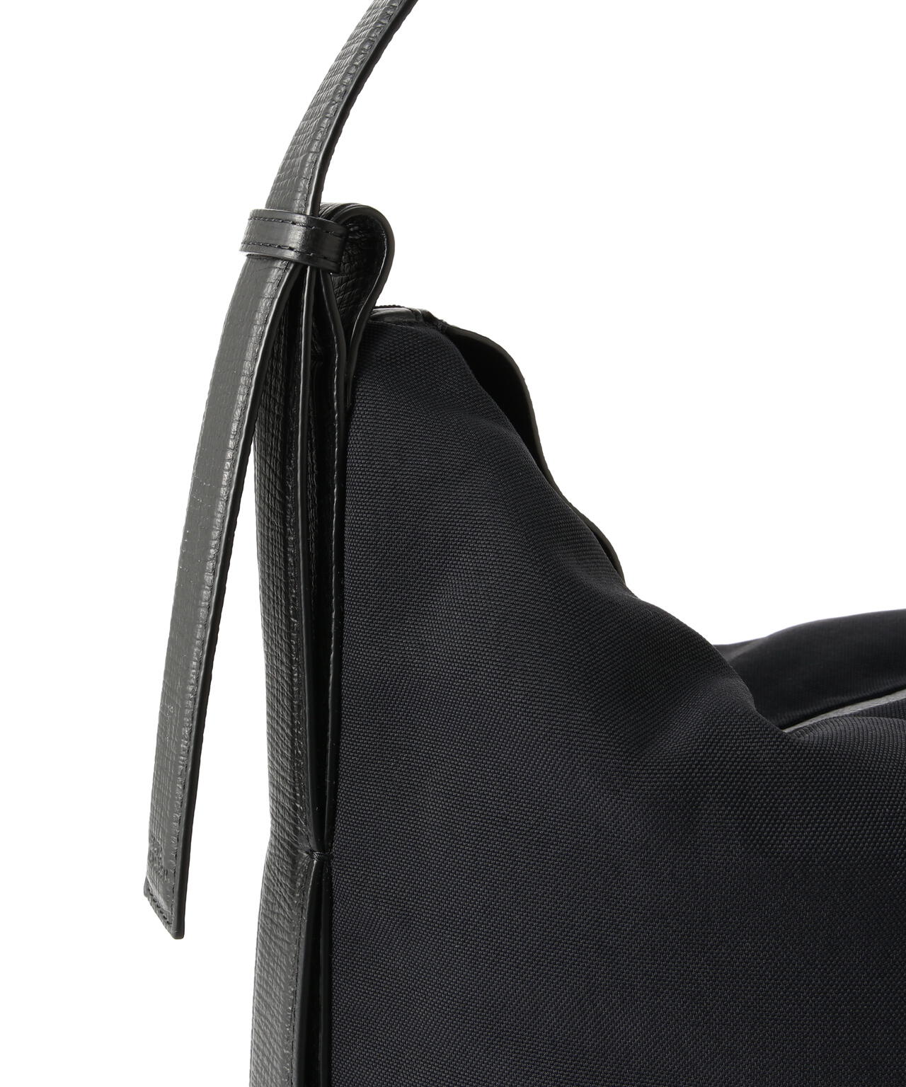 STUDIO NICHOLSON / ASTRO NYLON LARGE NYLON SHOULDER BAG