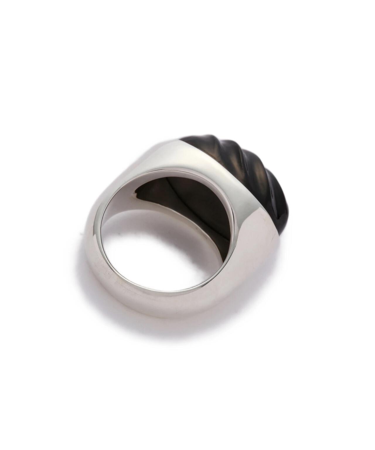 R.ALAGAN / QUIETUDE RING