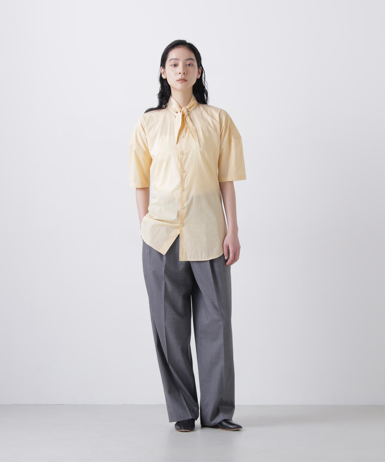 LEMAIRE / SHORT SLEEVE SHIRT WITH FOULARD