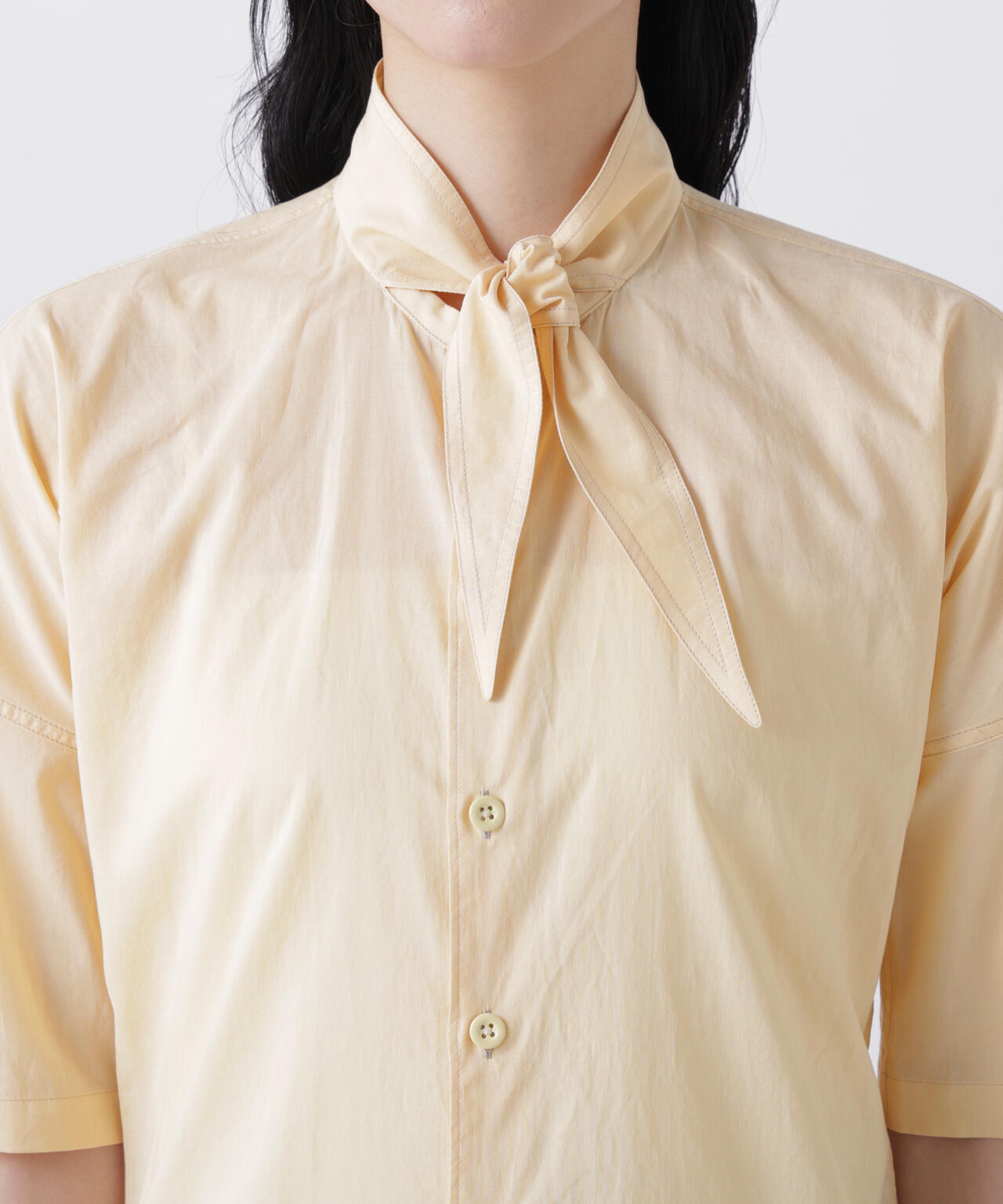 LEMAIRE / SHORT SLEEVE SHIRT WITH FOULARD