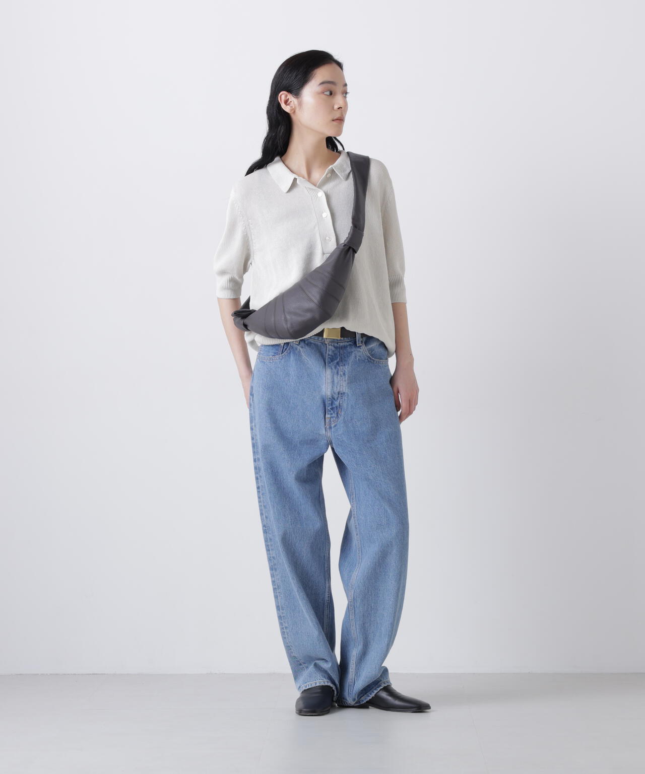 168cm B81cm W60cm H89cm 着用サイズ：F