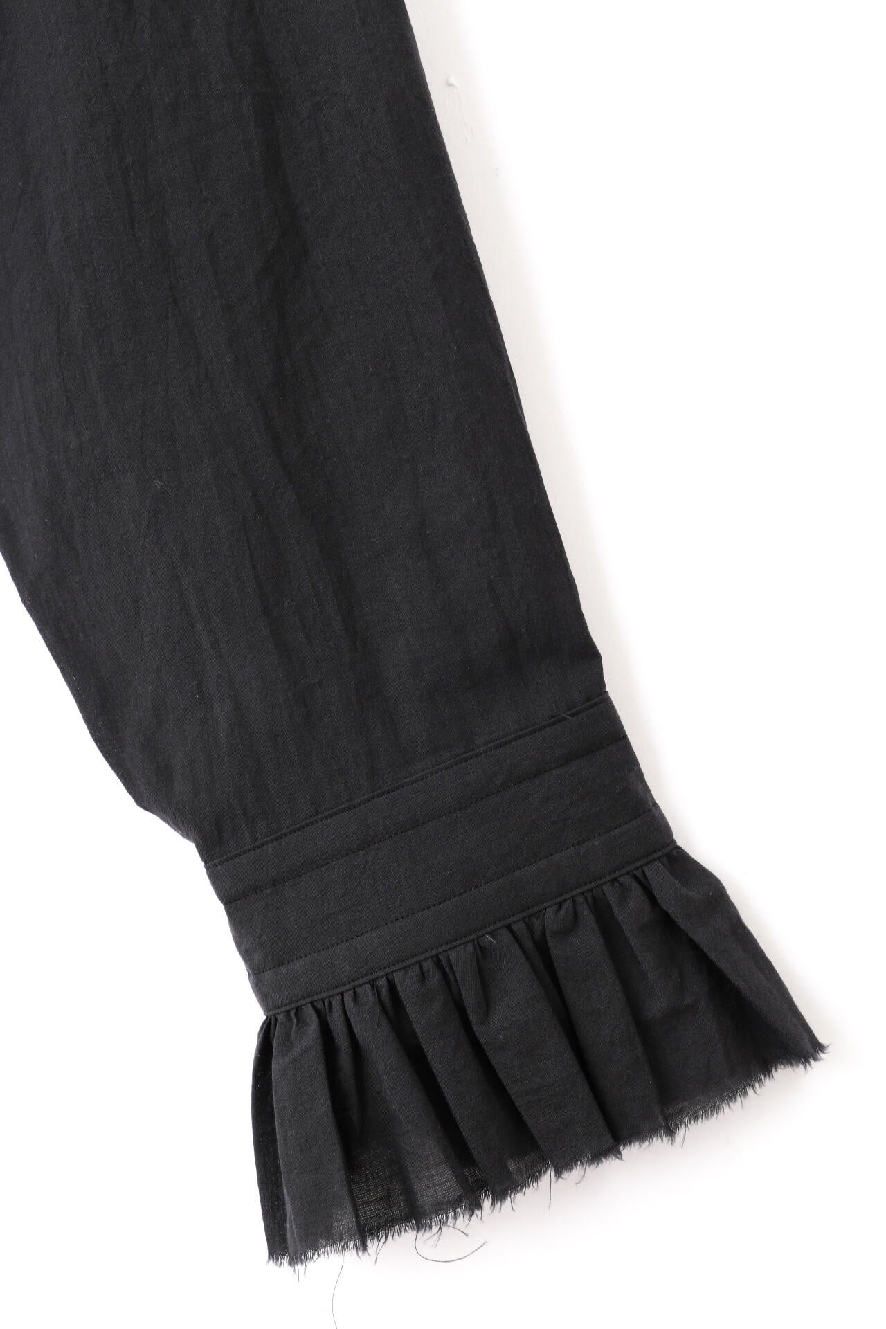 YLEVE / COTTON LAWN RUFFLED BL
