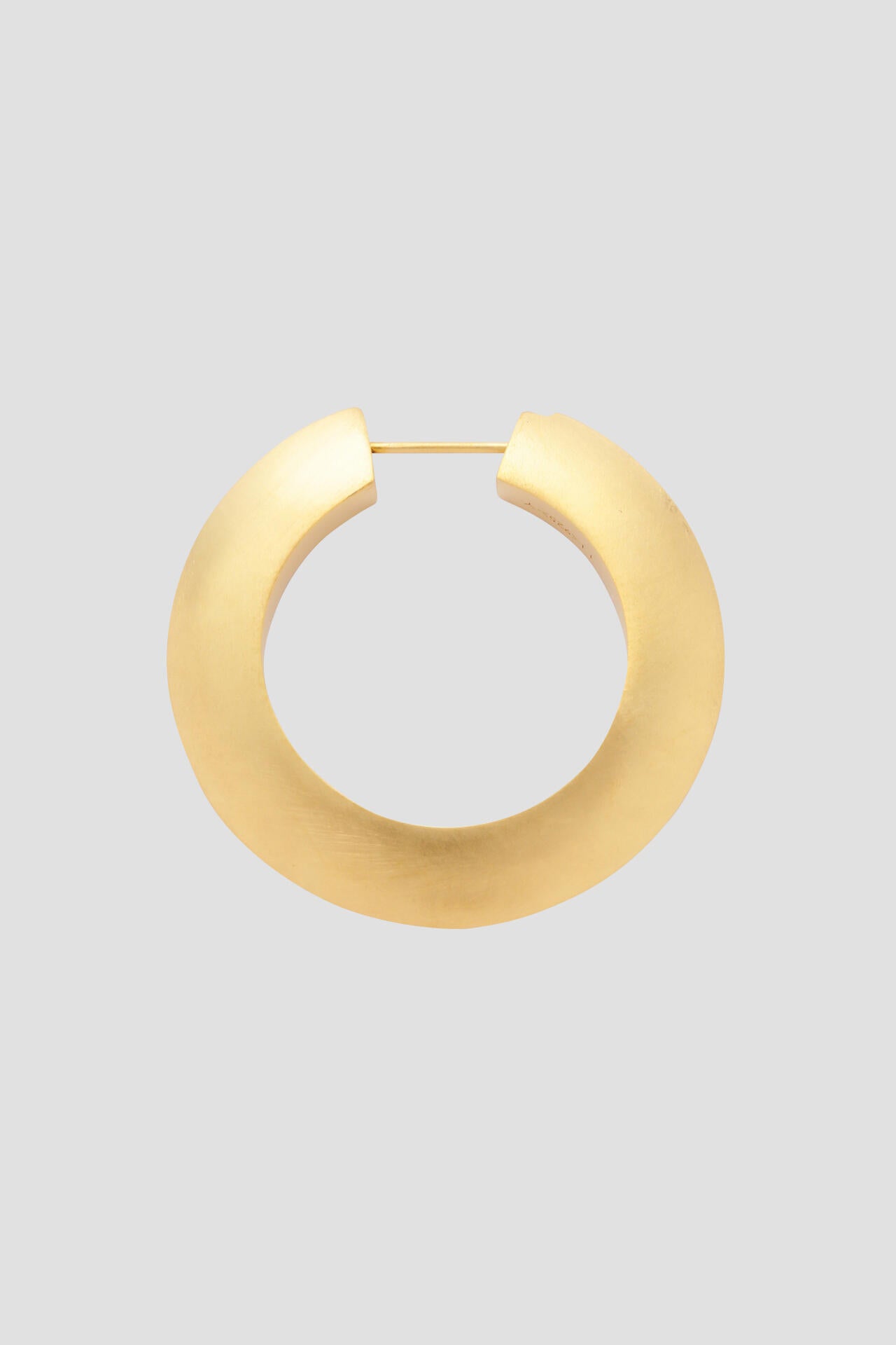 YLEVE / TRIANGLE HOOP EARRING L
