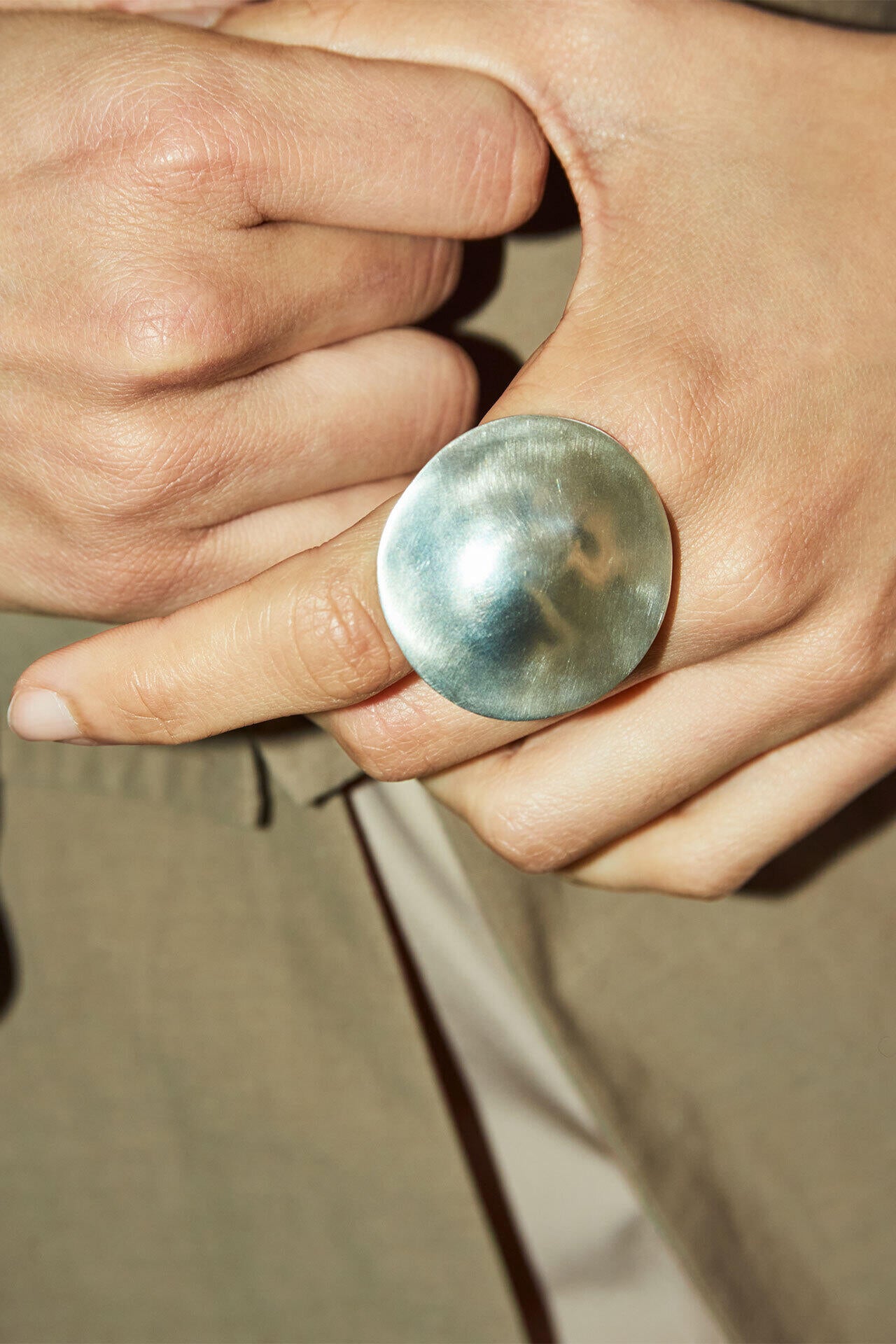 YLEVE / CIRCLE RING