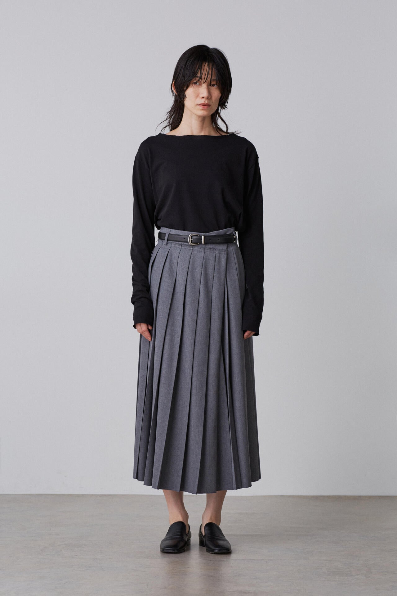 YLEVE / WOOL SURGE PLEATED  SKIRT