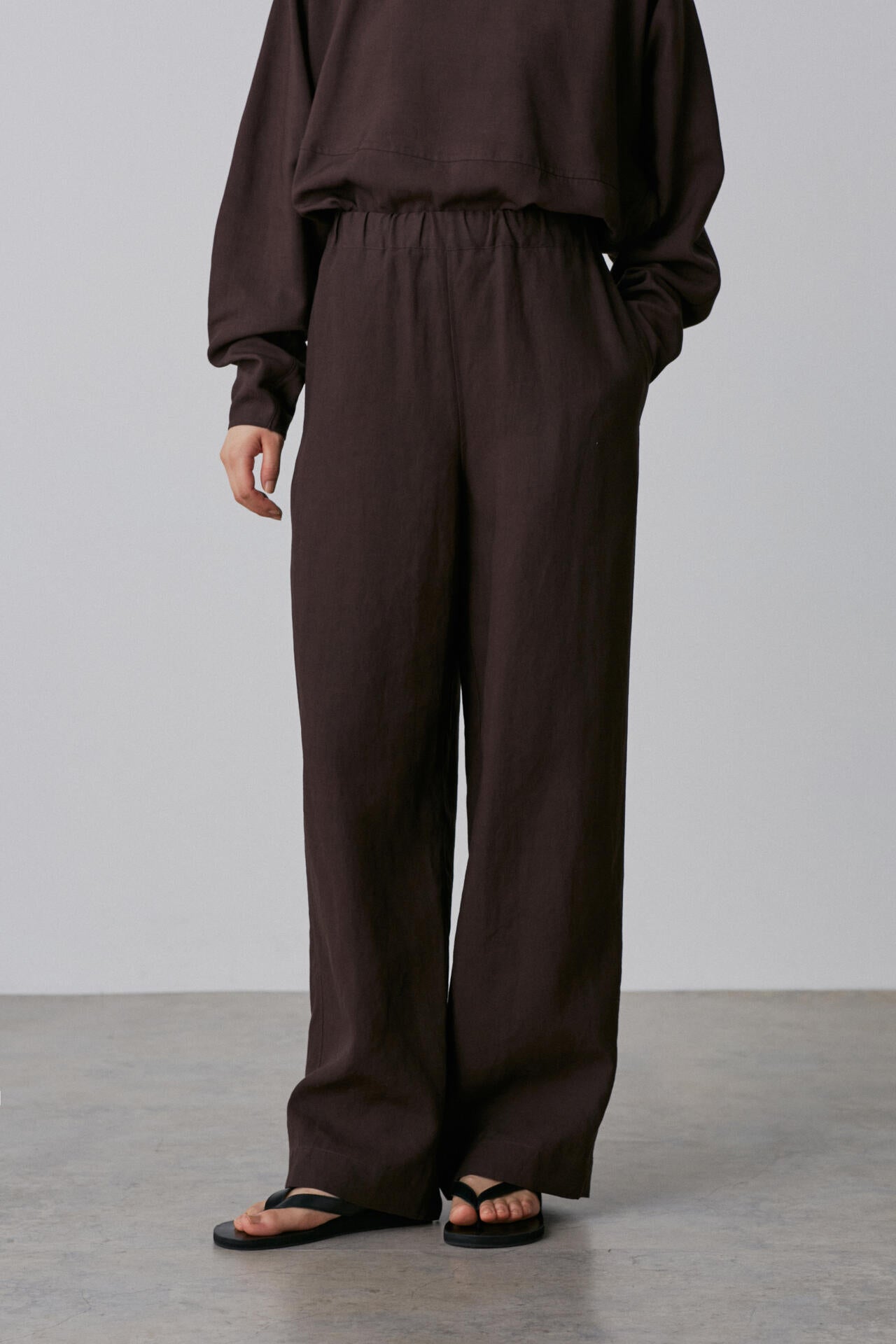 YLEVE / TENCEL EASY TROUSERS