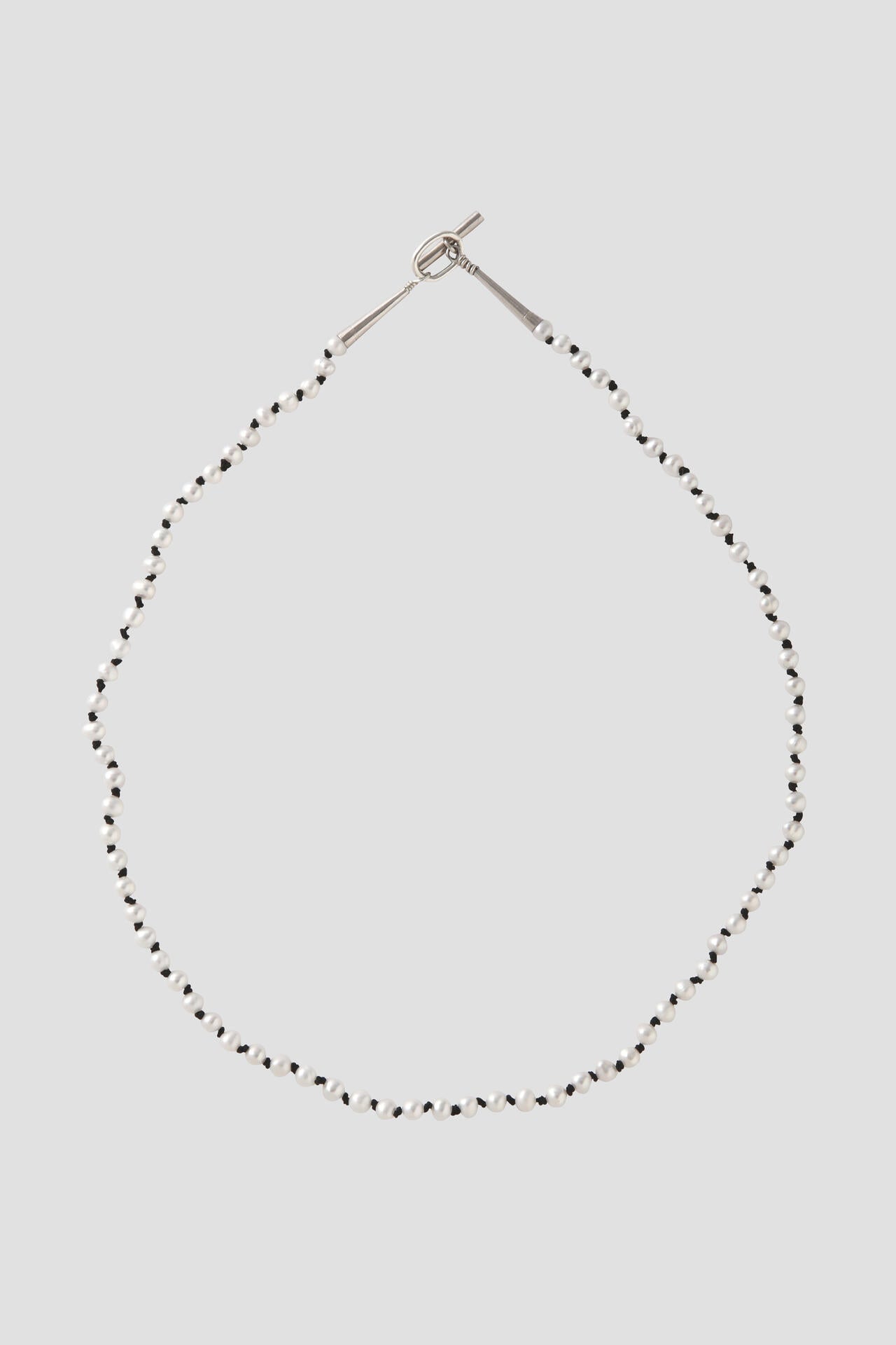 YLEVE / PEARL NECKLACE KNOT 37cm