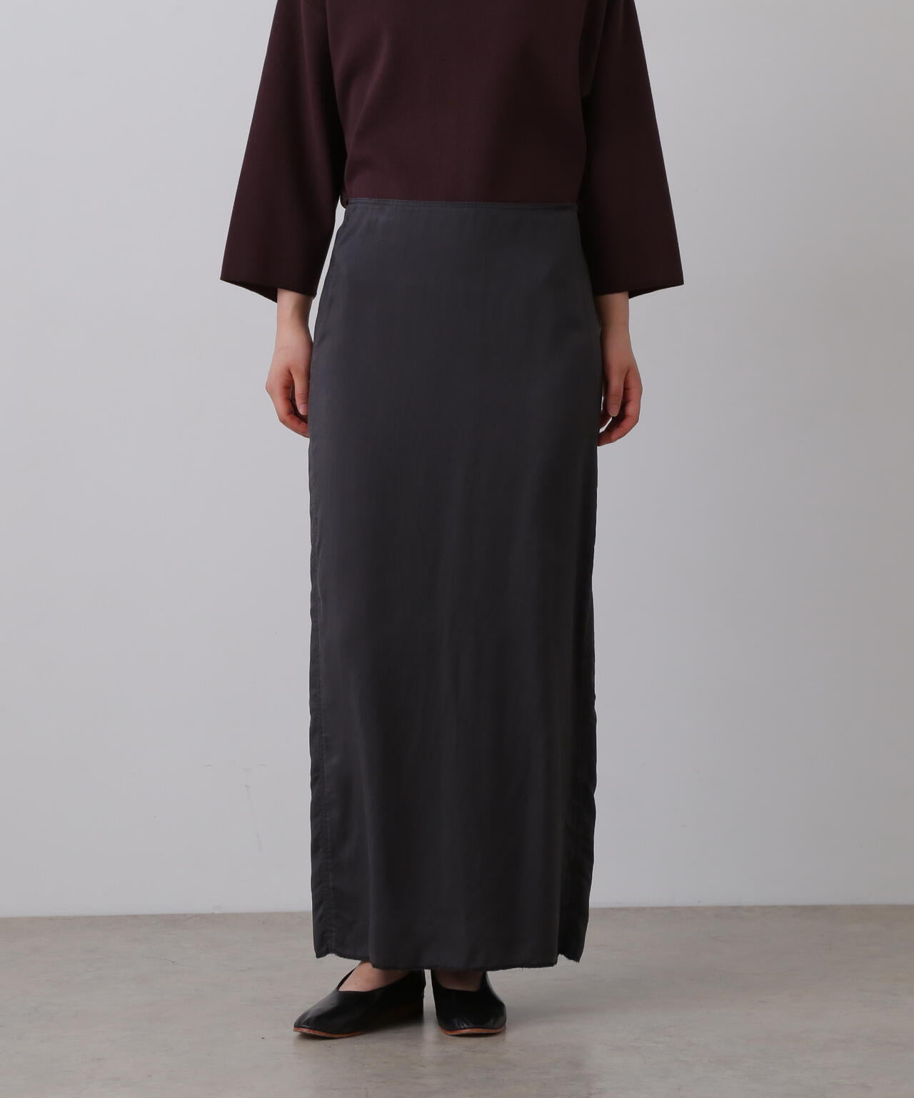YLEVE / CUPRA TWILL GARMANT DYE SKIRT
