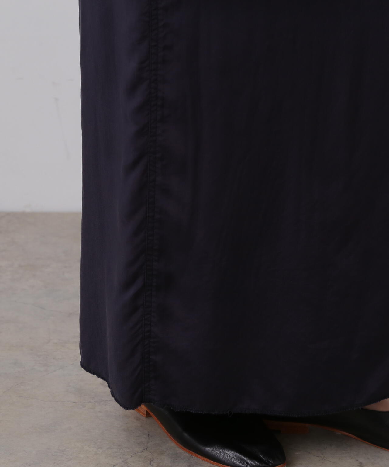 YLEVE / CUPRA TWILL GARMANT DYE SKIRT