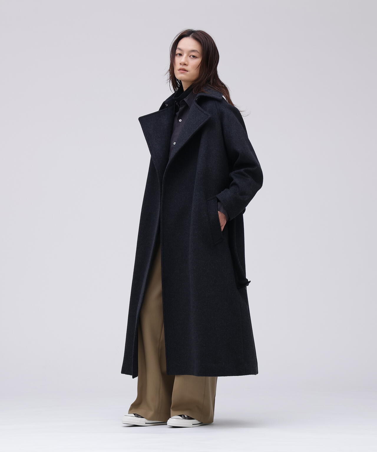 YLEVE / WOOL TWILL TROUSERS