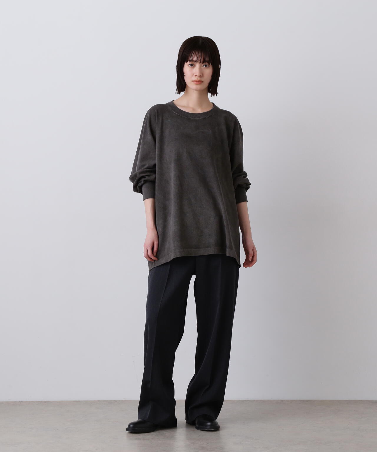 YLEVE / OPEN END COTTON PIGMENT DYE PULL OVER