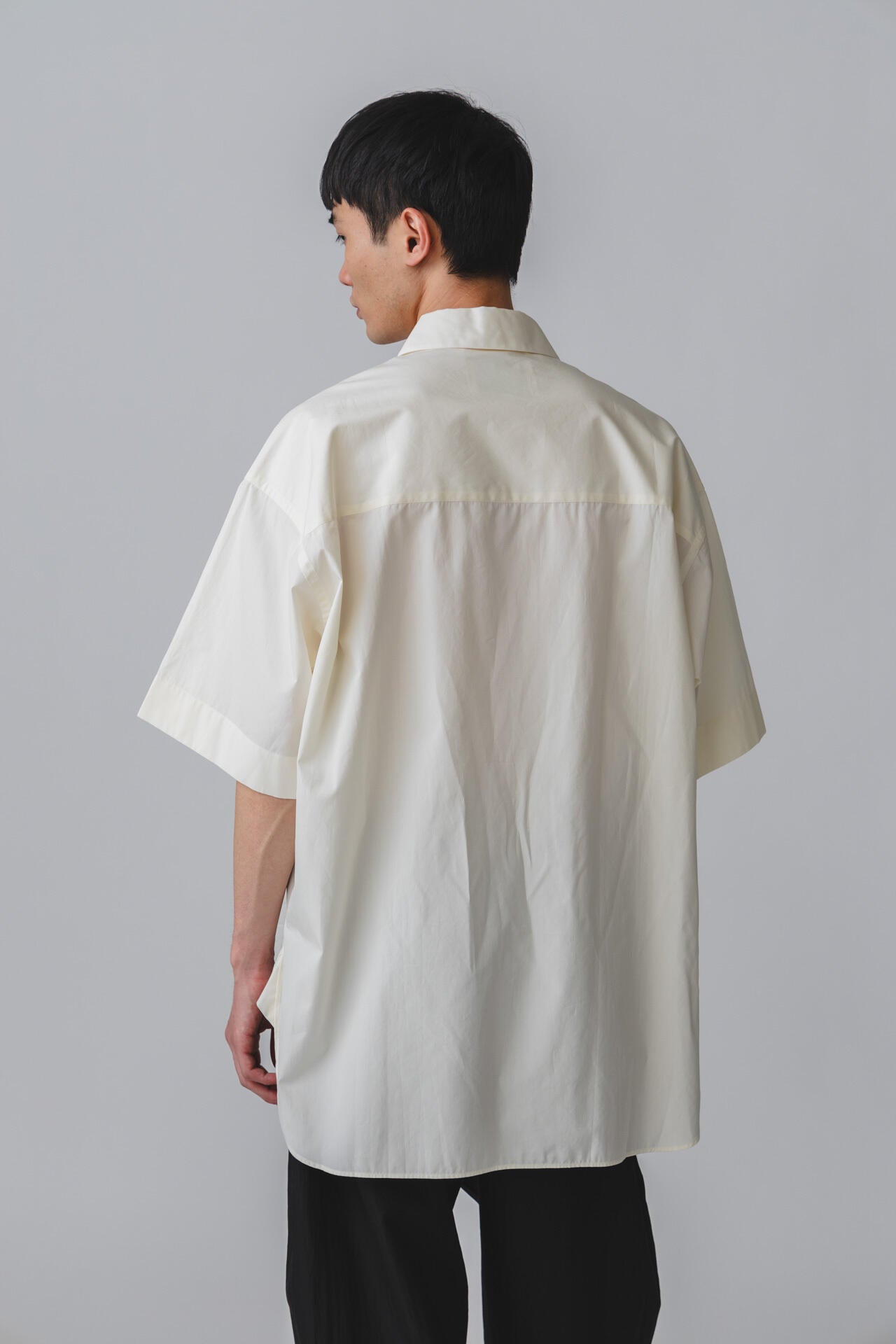 STUDIO NICHOLSON / MATTE COTTON POPLIN OVERSIZED SHORT SLEEVE SHIRT