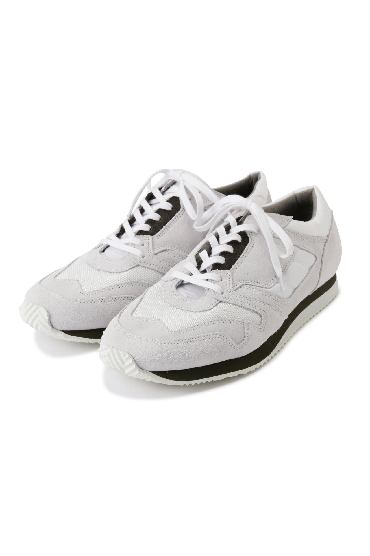 REPRODUCTION OF FOUND / BRITISH MILITARY TRAINER