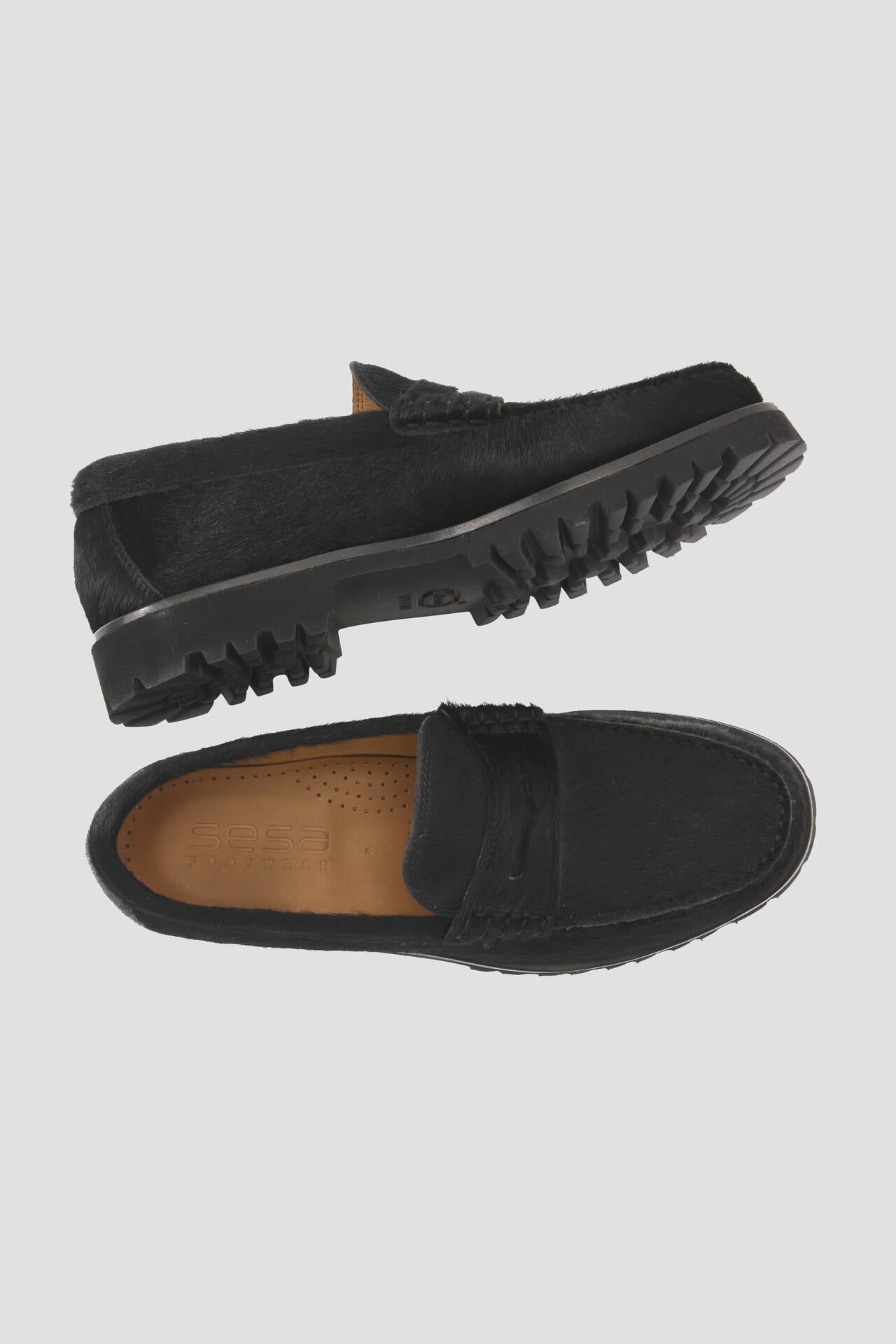 SESA / RENO B LICORICE　Hairy Calfskin