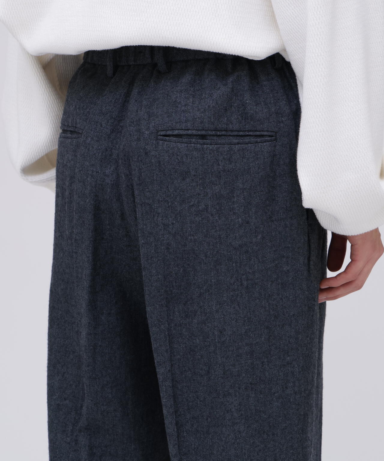 ATON / LINEN WOOL TWILL LOOSE FIT PANTS