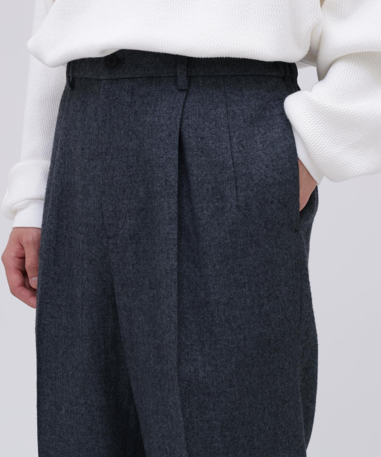 ATON / LINEN WOOL TWILL LOOSE FIT PANTS