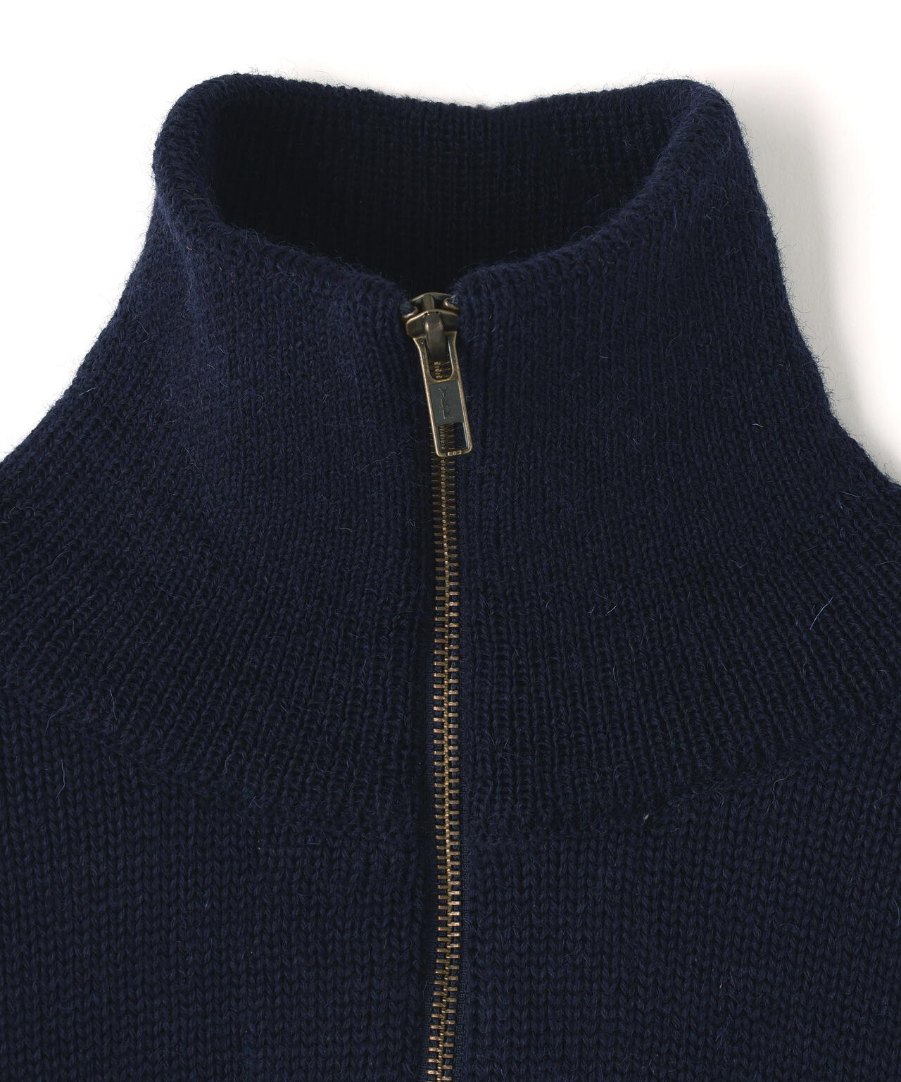 MILLER RAYNER / Quarter neck polo sweater