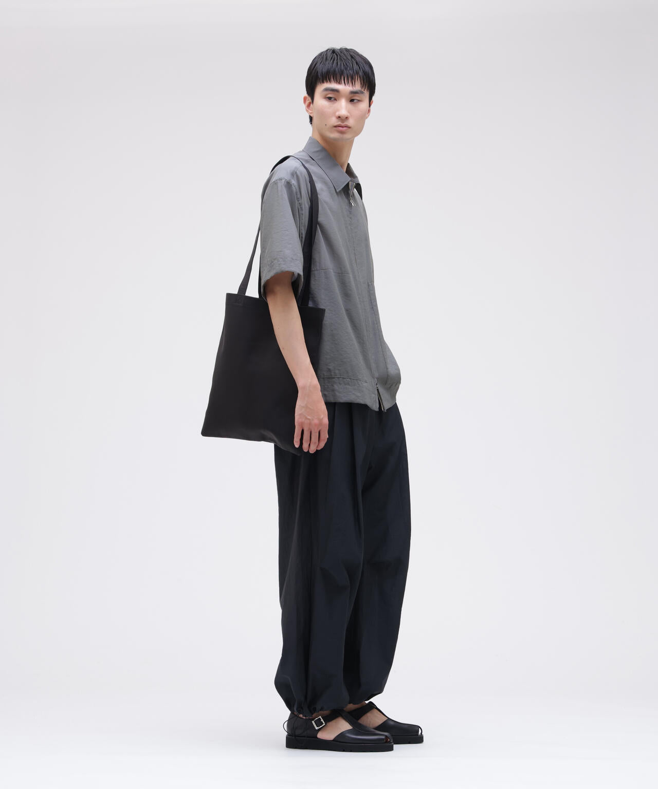 SU / ZIP SHORT SLEEVE SHIRTS