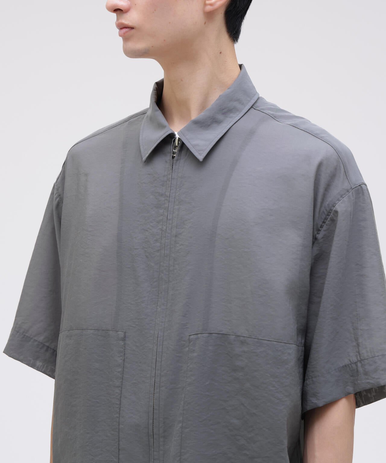 SU / ZIP SHORT SLEEVE SHIRTS
