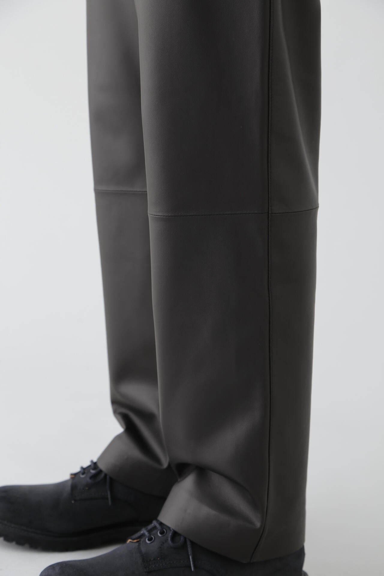 YLEVE / SHEEP LEATHER TR