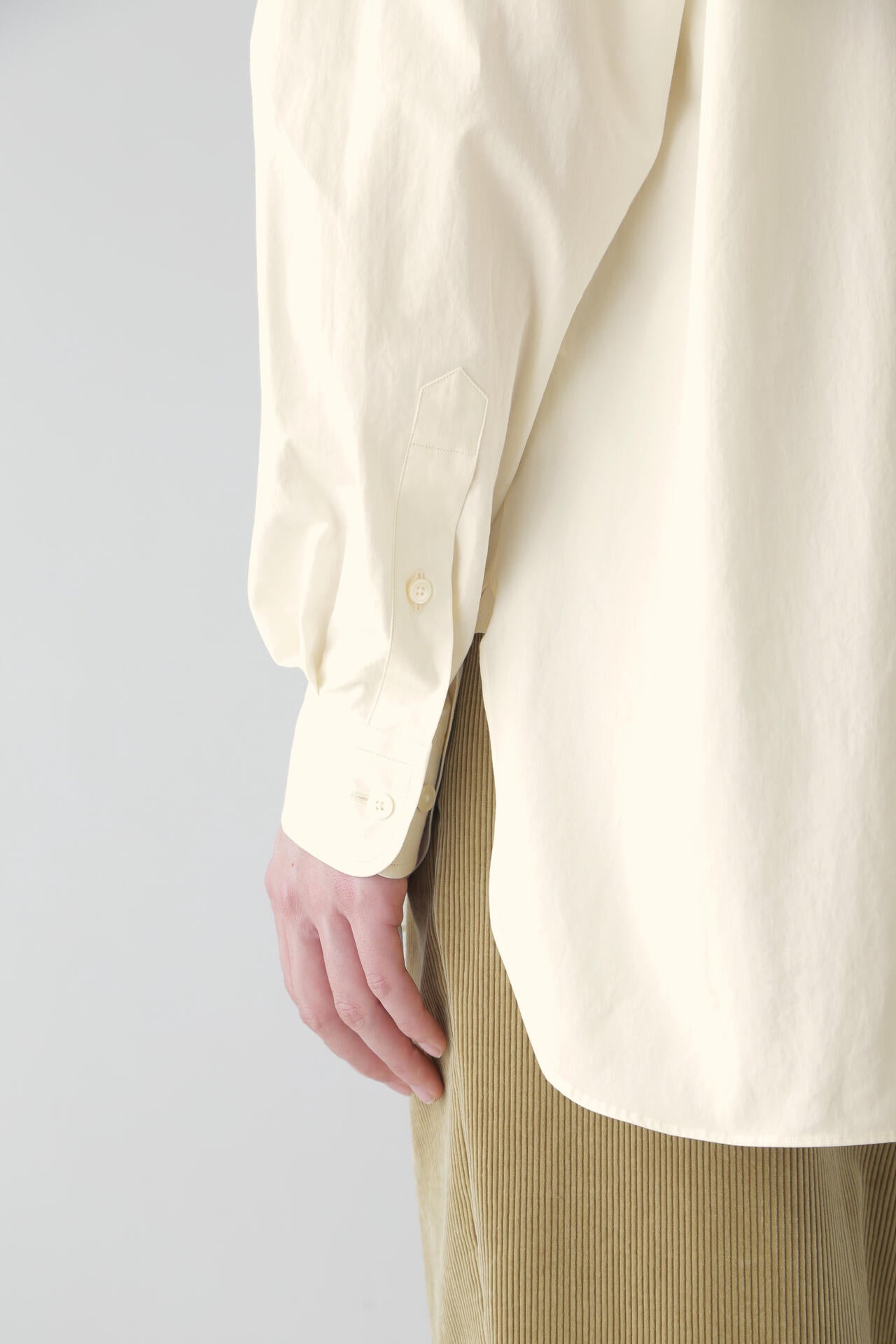 YLEVE / HIGH DENSITY COTTON TYPEWRITER SH