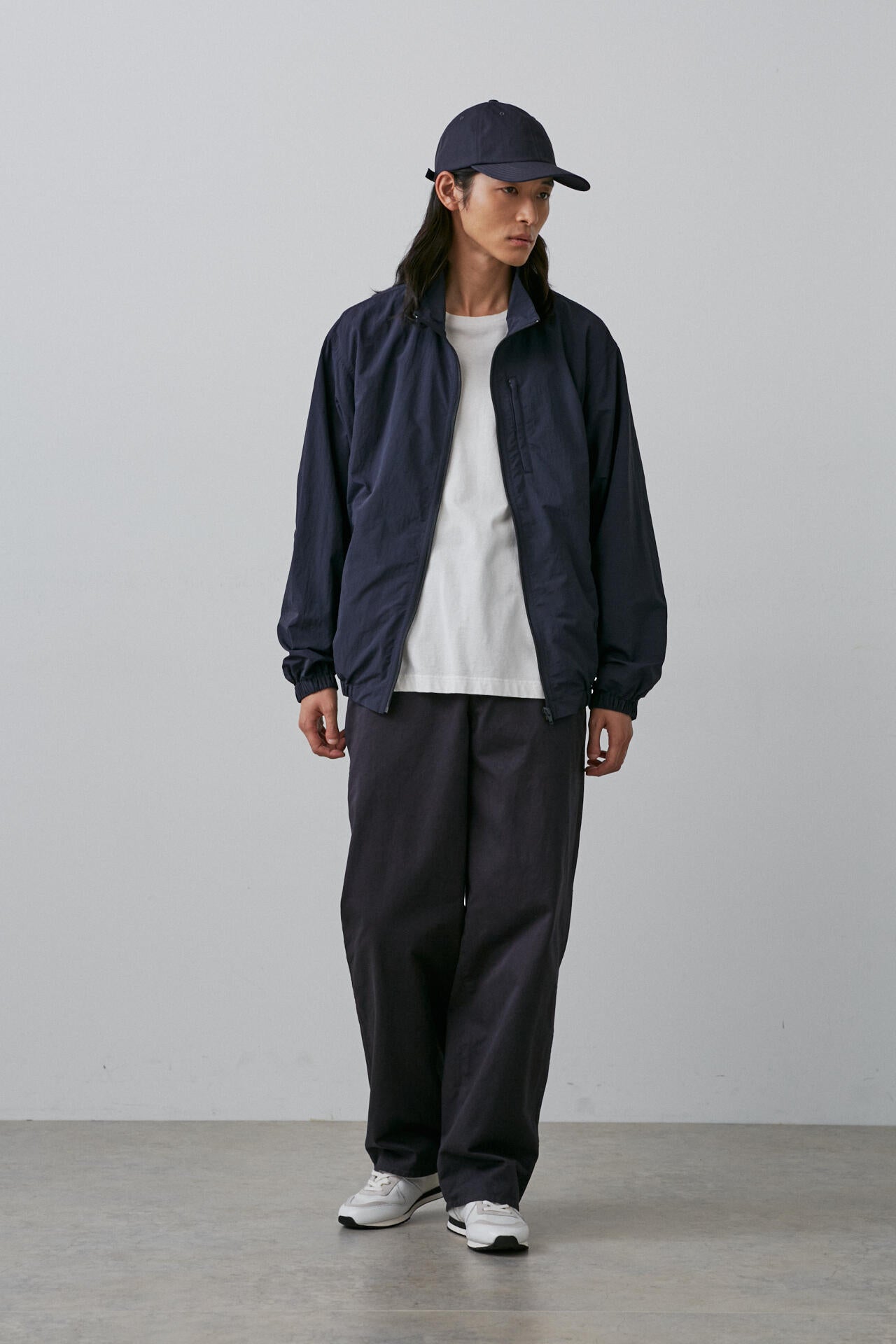 Ｙ / ORGANIC COTTON CHINO ADJUSTER TROUSERS