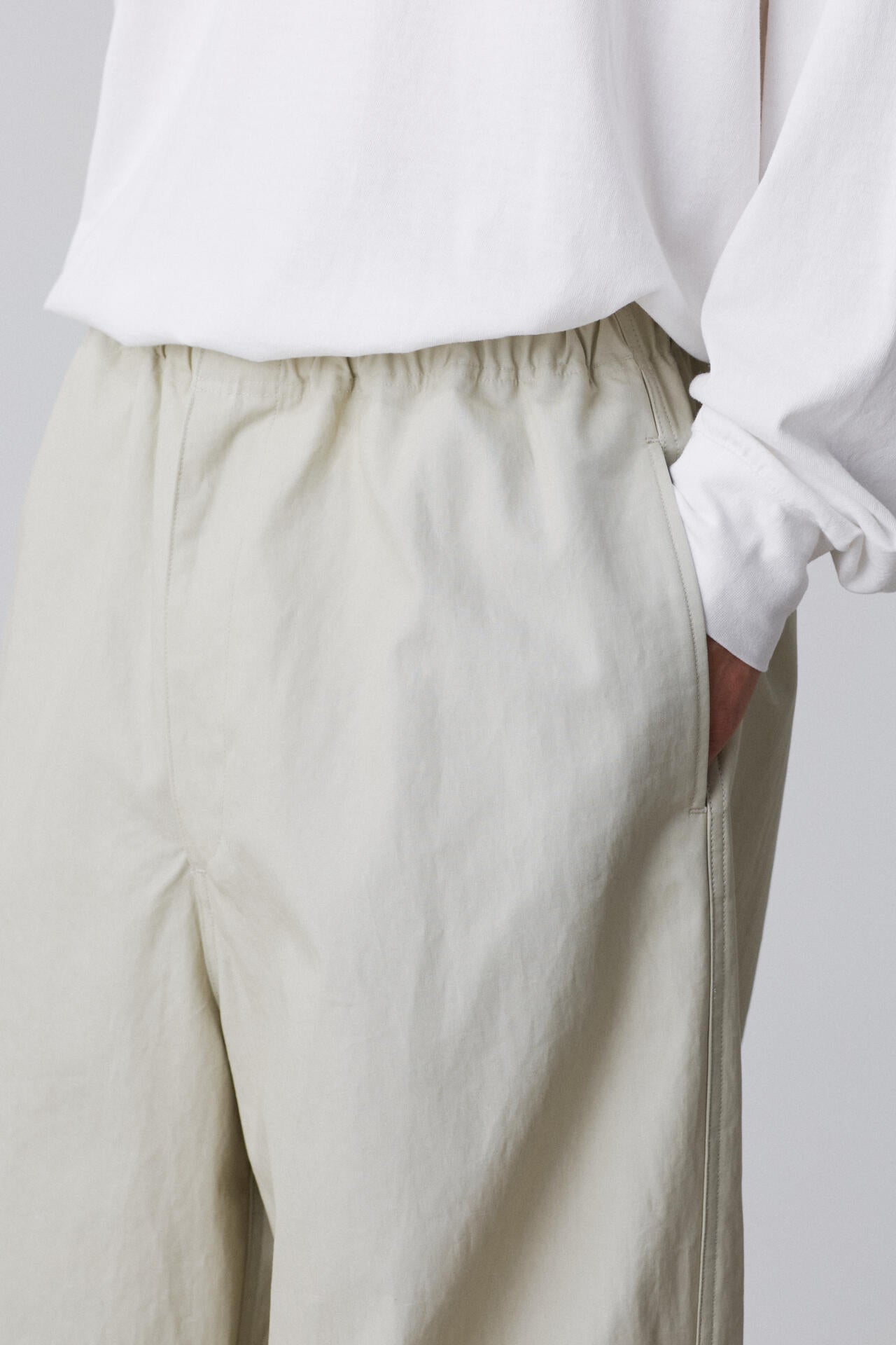 YLEVE / HIGHDENSITY COTTON BROAD M-51 TROUSERS