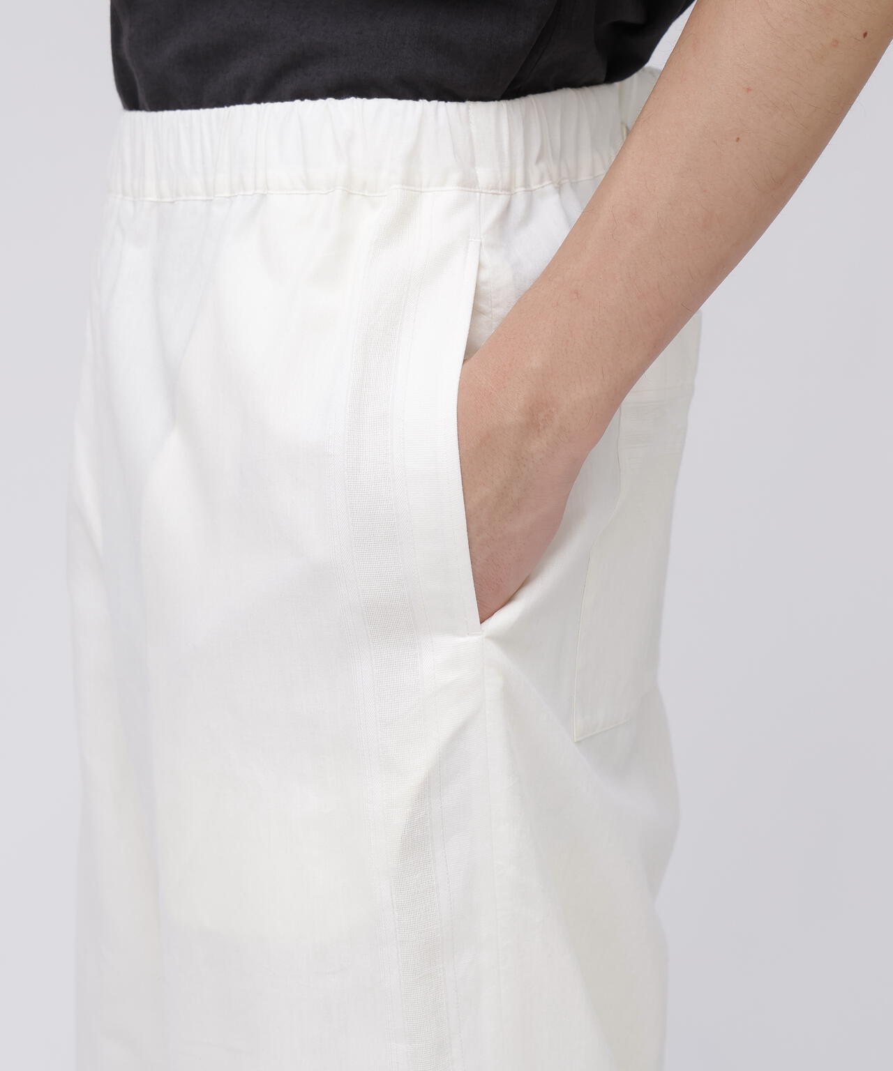 YLEVE / DOBBY STRIPE CHAMBRAY EASY TROUSERS MEN