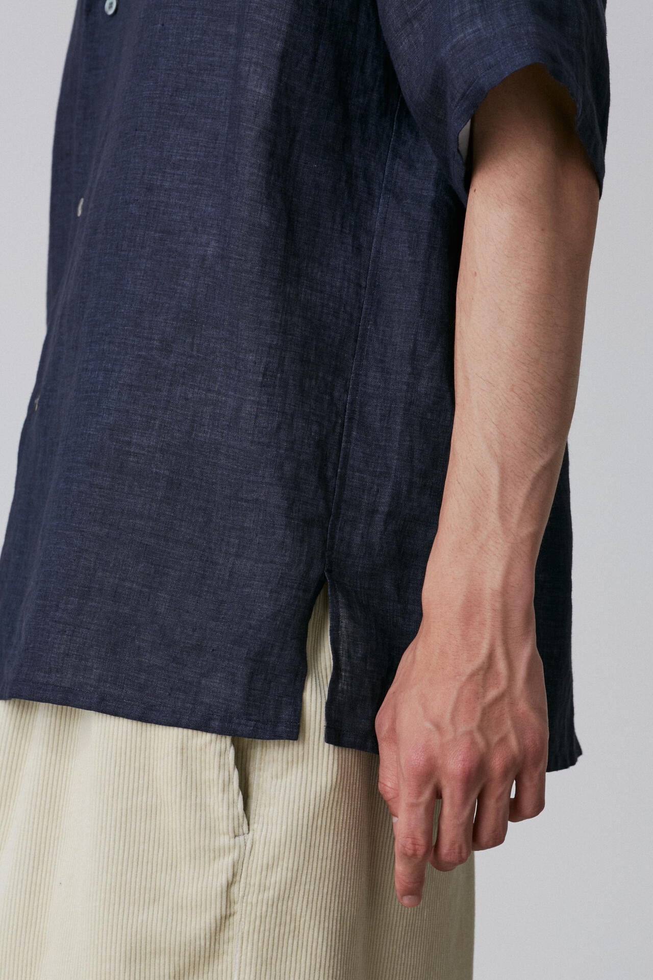 YLEVE / LINEN POPLIN SHIRT