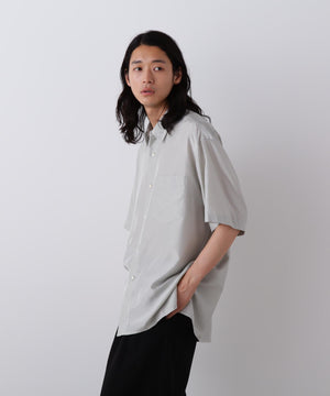 181cm C:84 W:70 H:91 着用サイズ：4