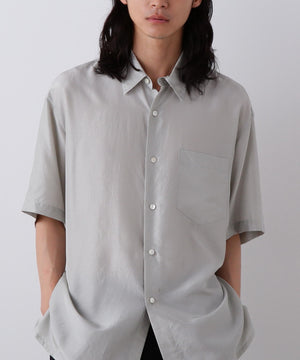 181cm C:84 W:70 H:91 着用サイズ：4