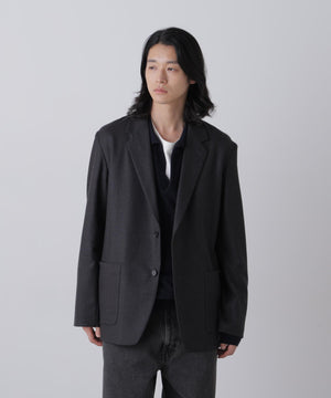 181cm C:84 W:70 H:91 着用サイズ：4