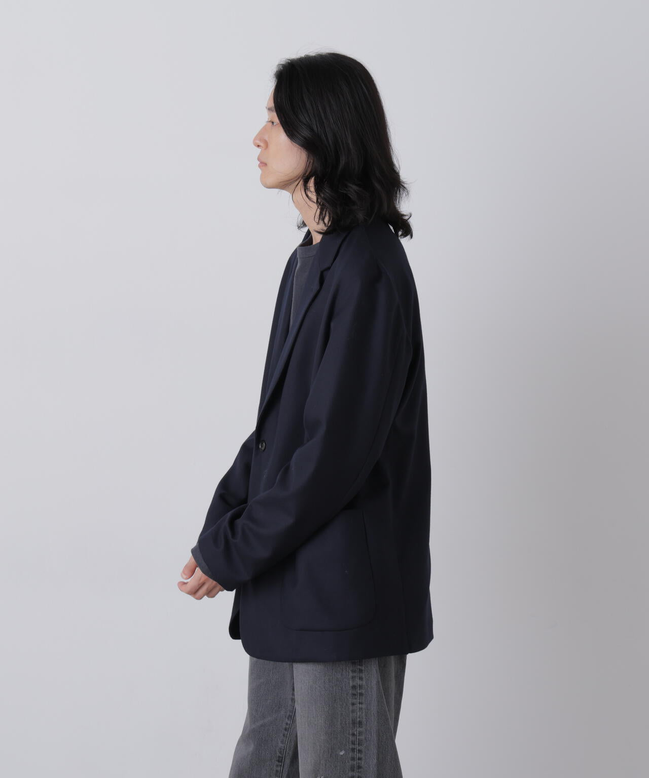 181cm C:84 W:70 H:91 着用サイズ：4