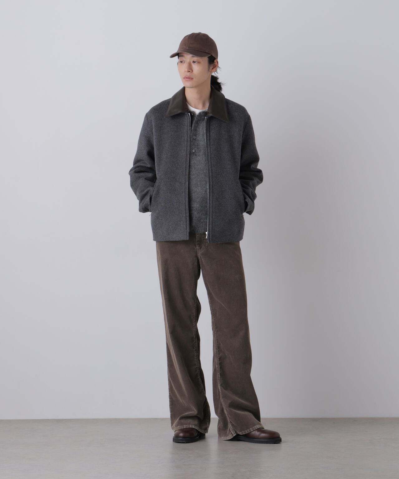181cm C:84 W:70 H:91 着用サイズ：4