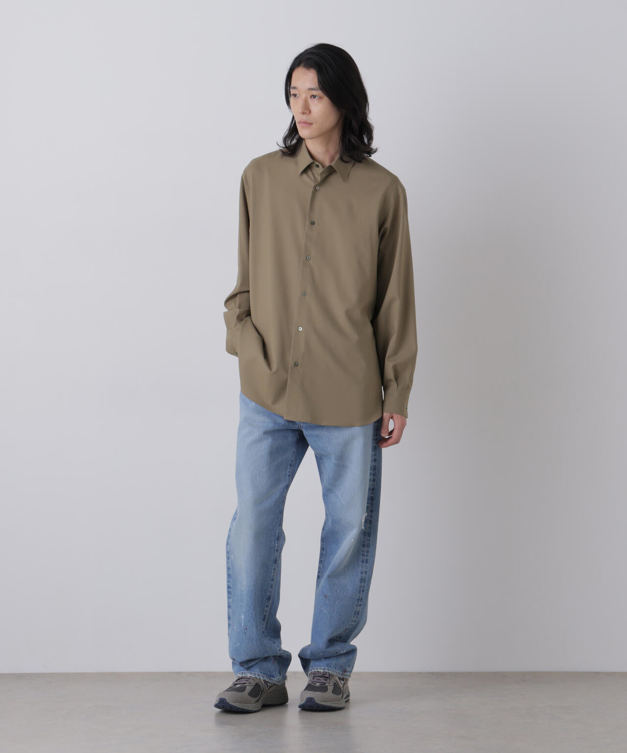 181cm C:84 W:70 H:91 着用サイズ：4