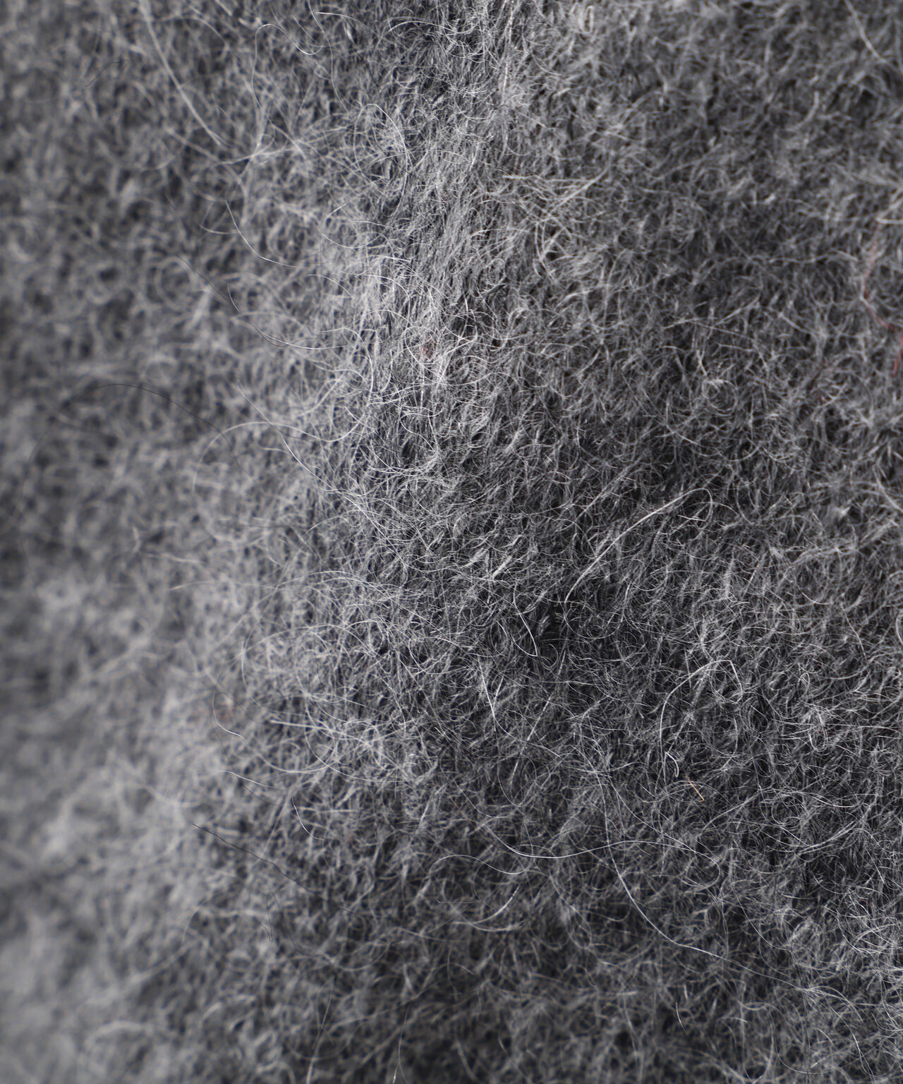 YLEVE / SUPER KID MOHAIR HENRY NECK KNIT