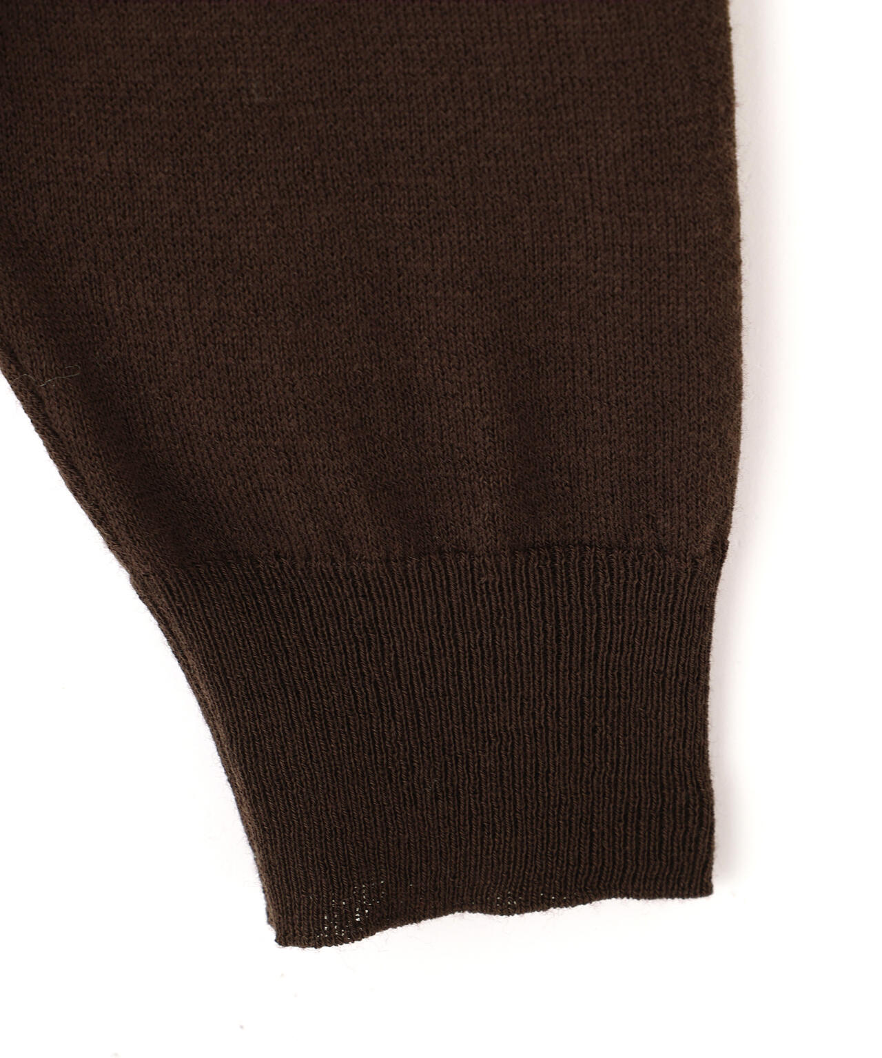 YLEVE / HIGH TWIST FINE WOOL V-NECK PULLOVER