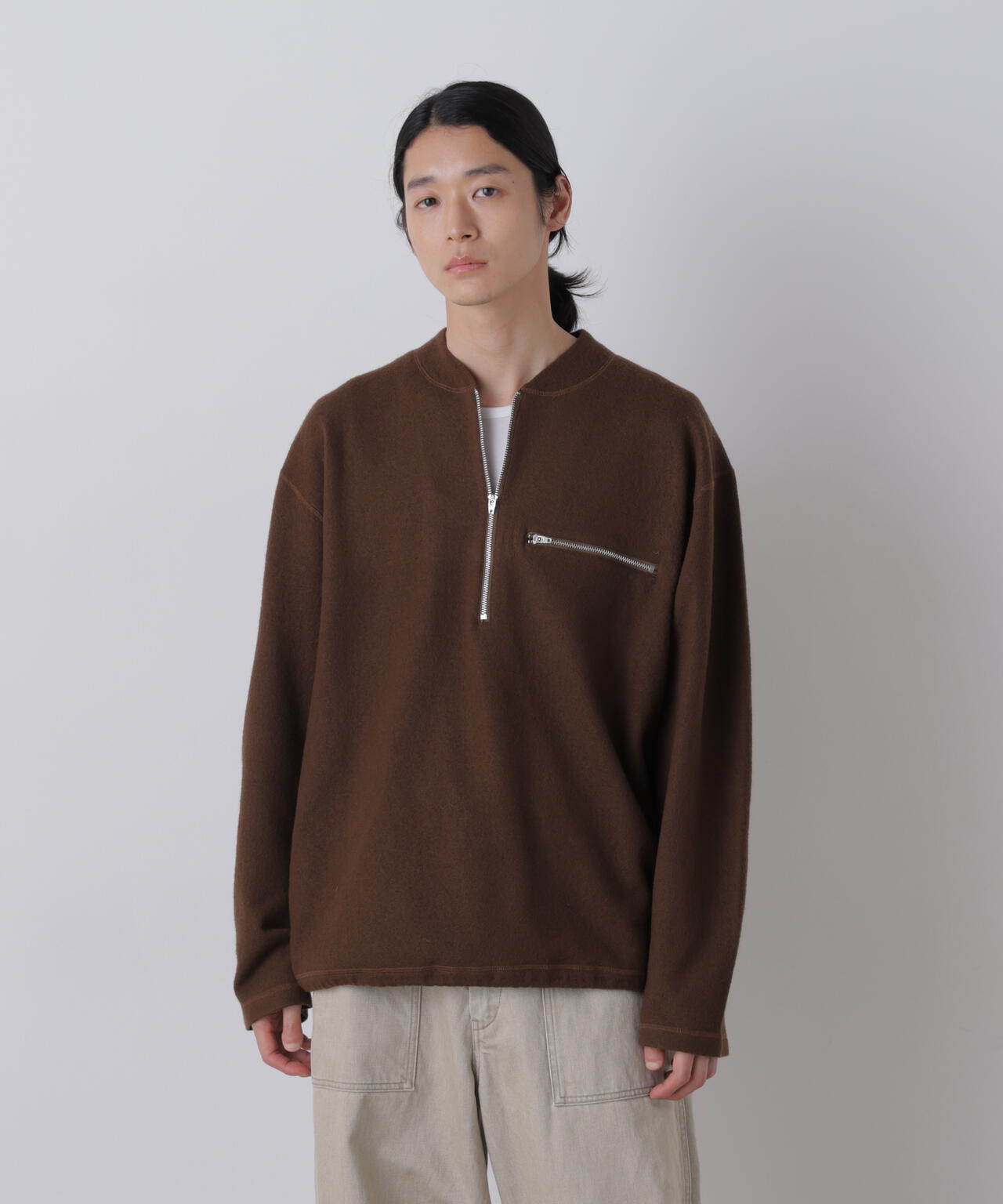 181cm C:84 W:70 H:91 着用サイズ：4