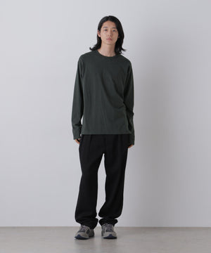 181cm C:84 W:70 H:91 着用サイズ：4