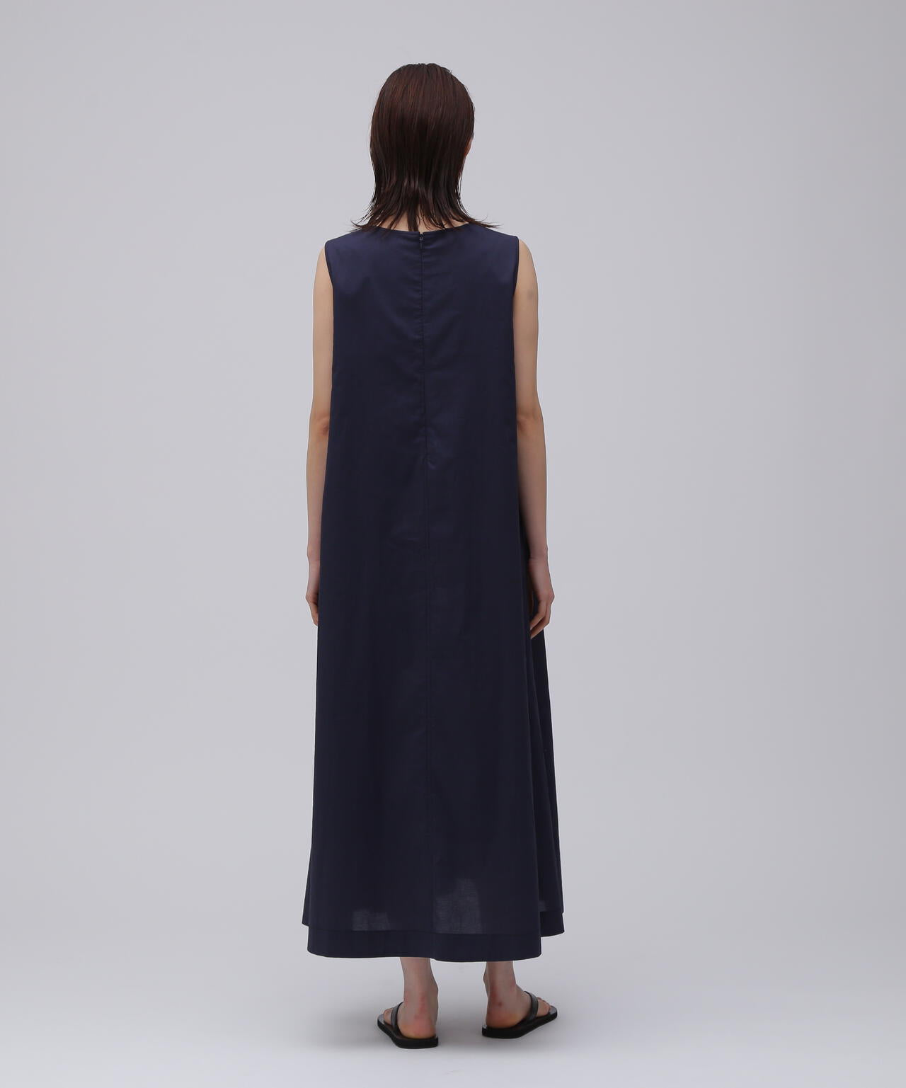 THE LIBRARY / COTTON LAWN ONE PIECE