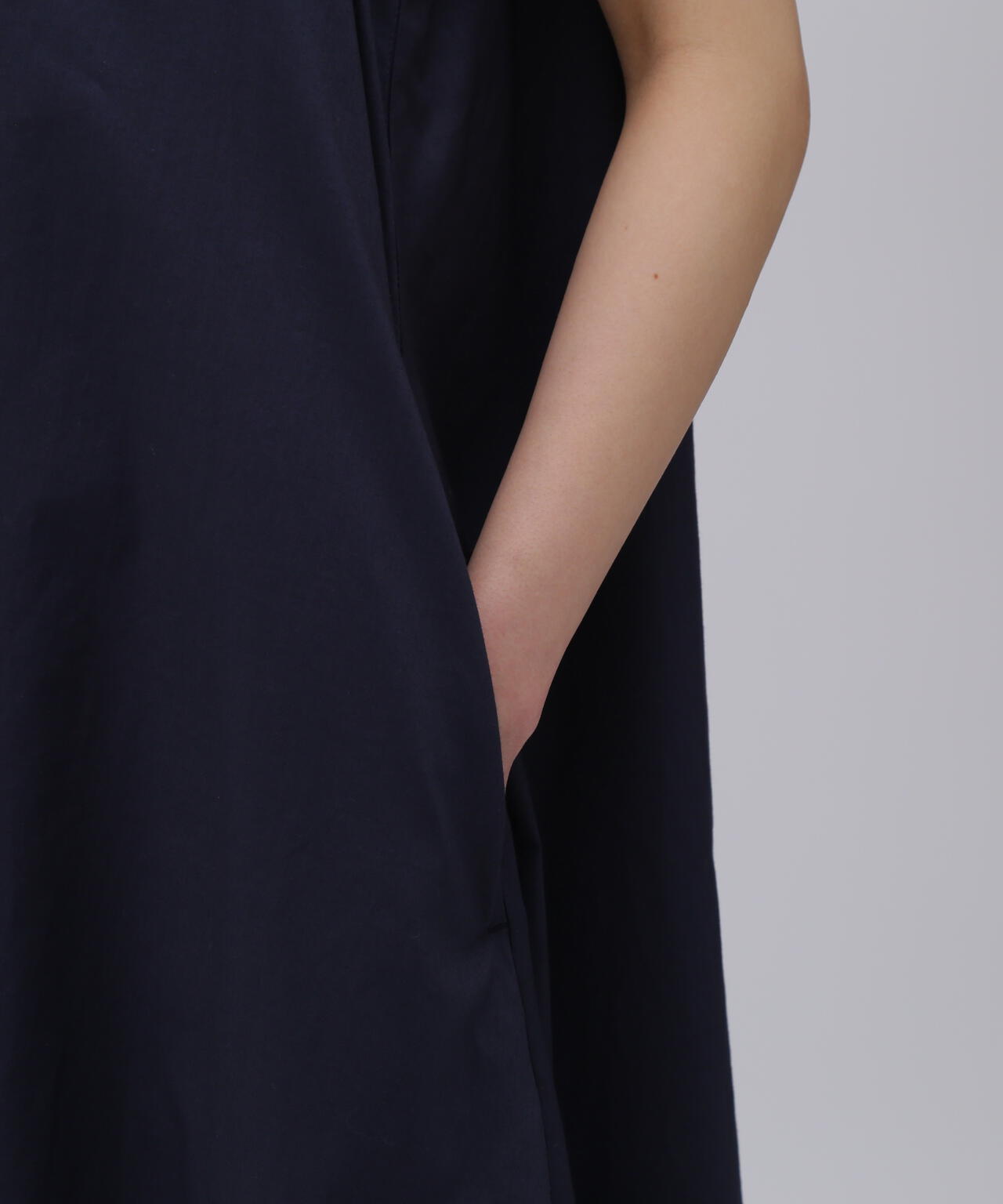 THE LIBRARY / COTTON LAWN ONE PIECE