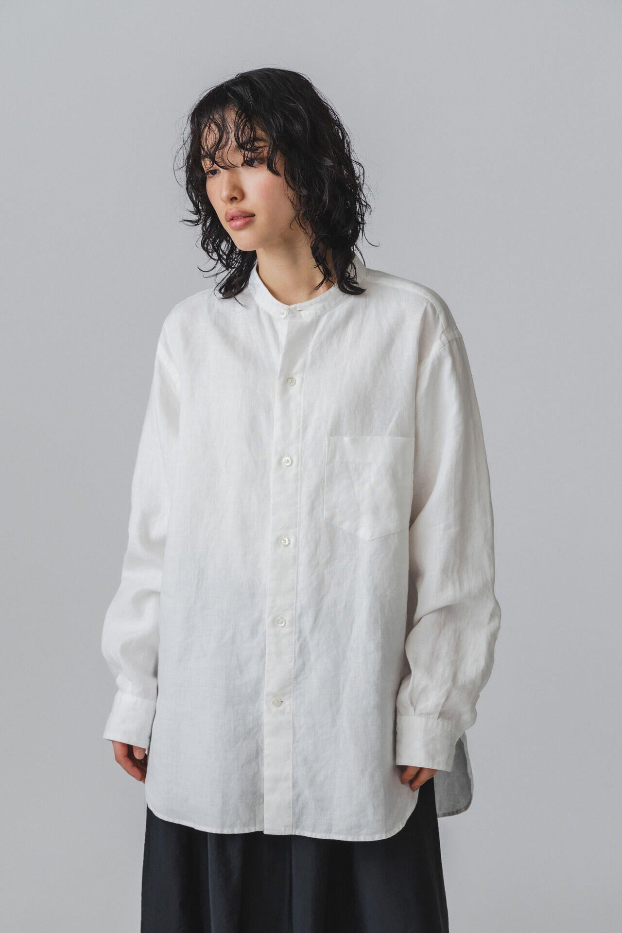 THE LIBRARY / [UNISEX] LINEN SHIRT