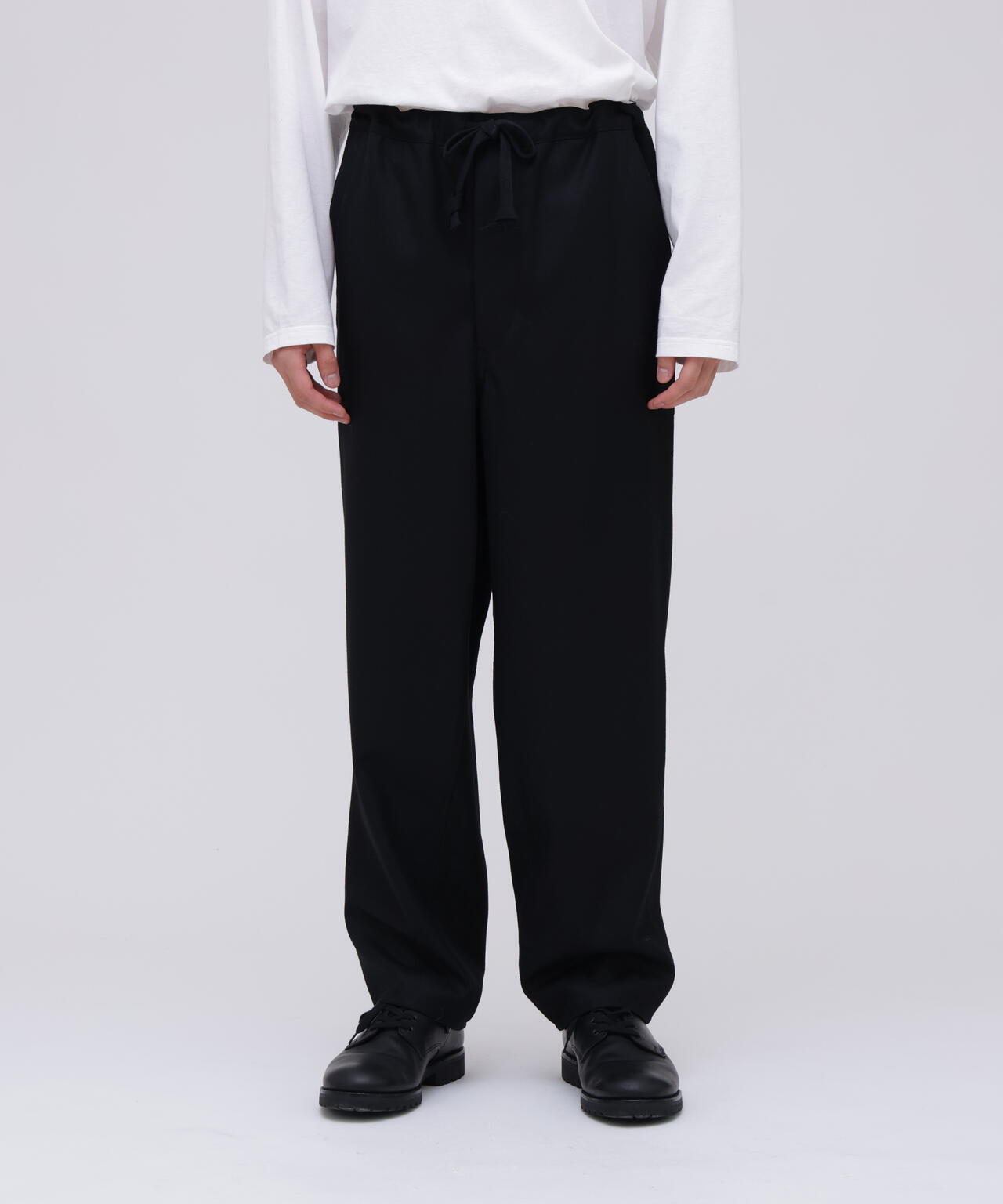 THE LIBRARY / [UNISEX] WOOL FLANNEL TAPERED TROUSERS