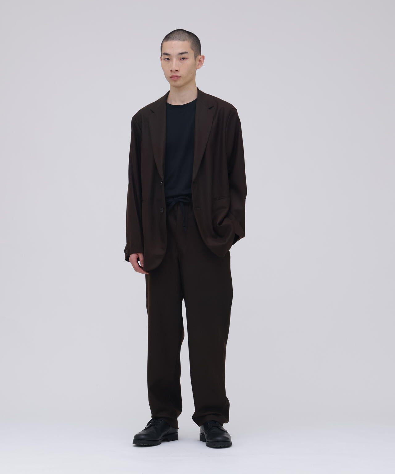 THE LIBRARY / [UNISEX] WOOL FLANNEL TAPERED TROUSERS