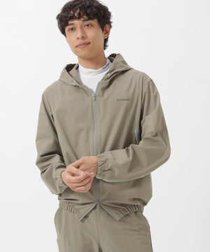 182cm C:84 W:71 H:89 着用サイズ：5