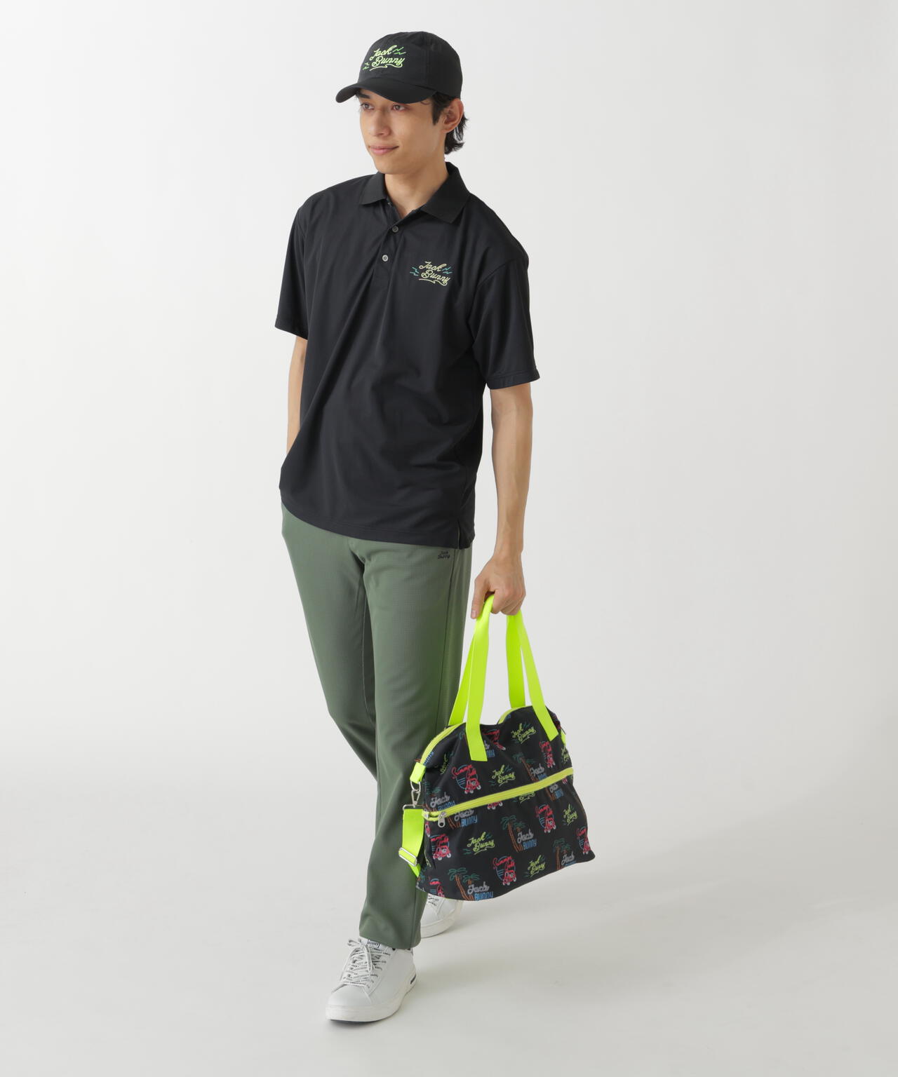 182cm C:84 W:71 H:89 着用サイズ：5