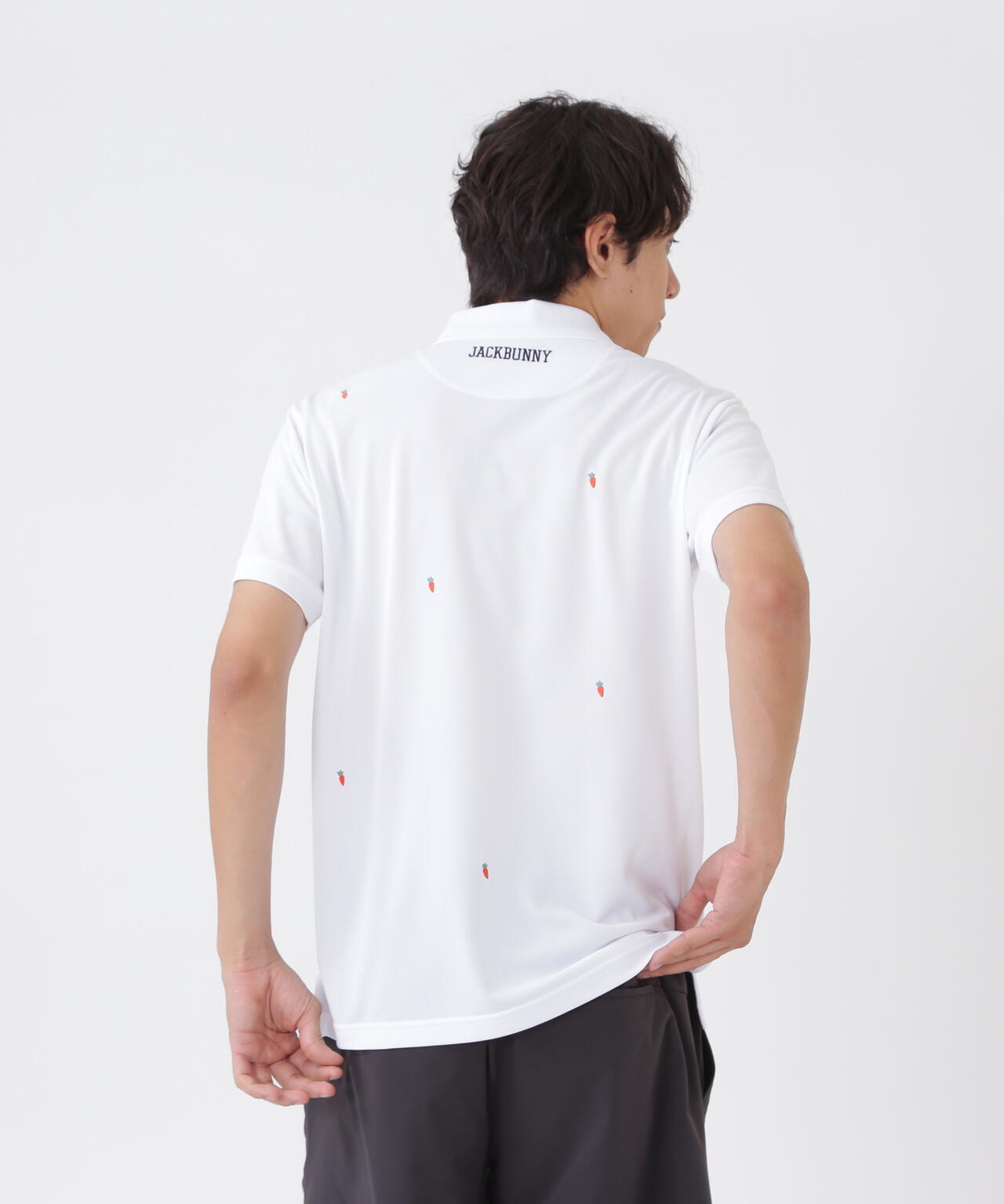 182cm C:84 W:71 H:89 着用サイズ：5