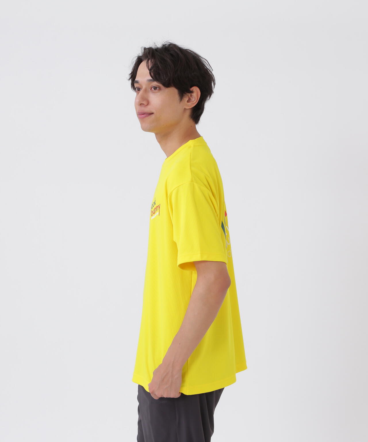 182cm C:84 W:71 H:89 着用サイズ：5